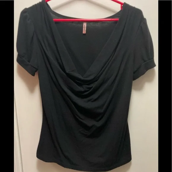 Tempted Top - Picture 1 of 2